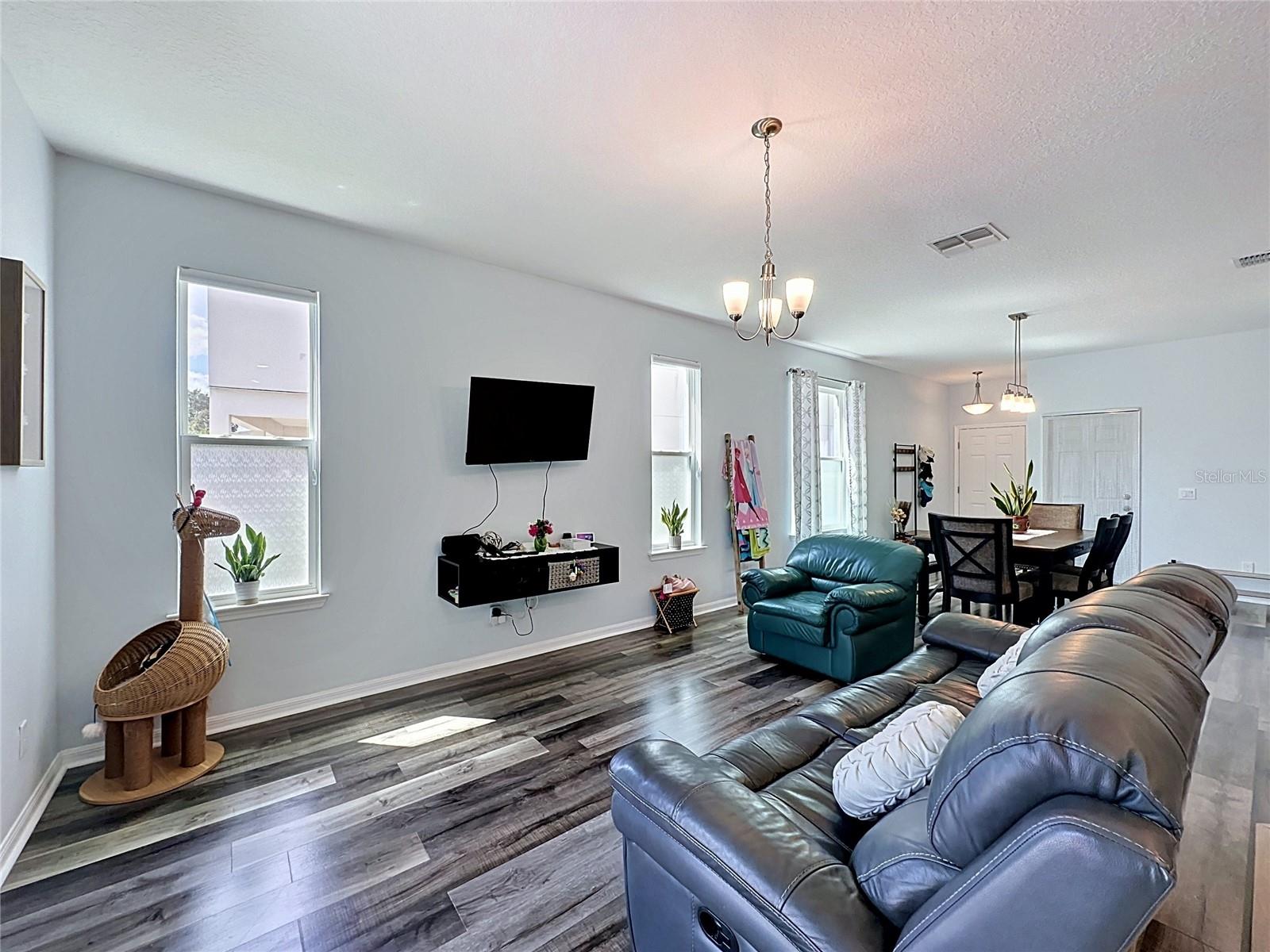 CHELSEA PK AT WEST HAVEN - Residential