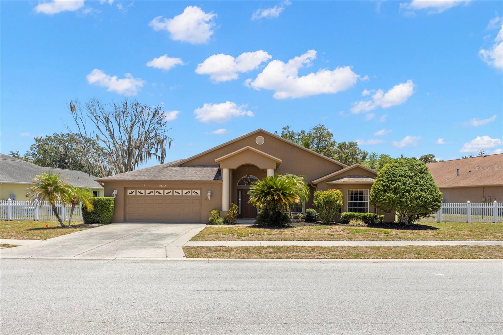 SOUTHERN OAKS - Residential