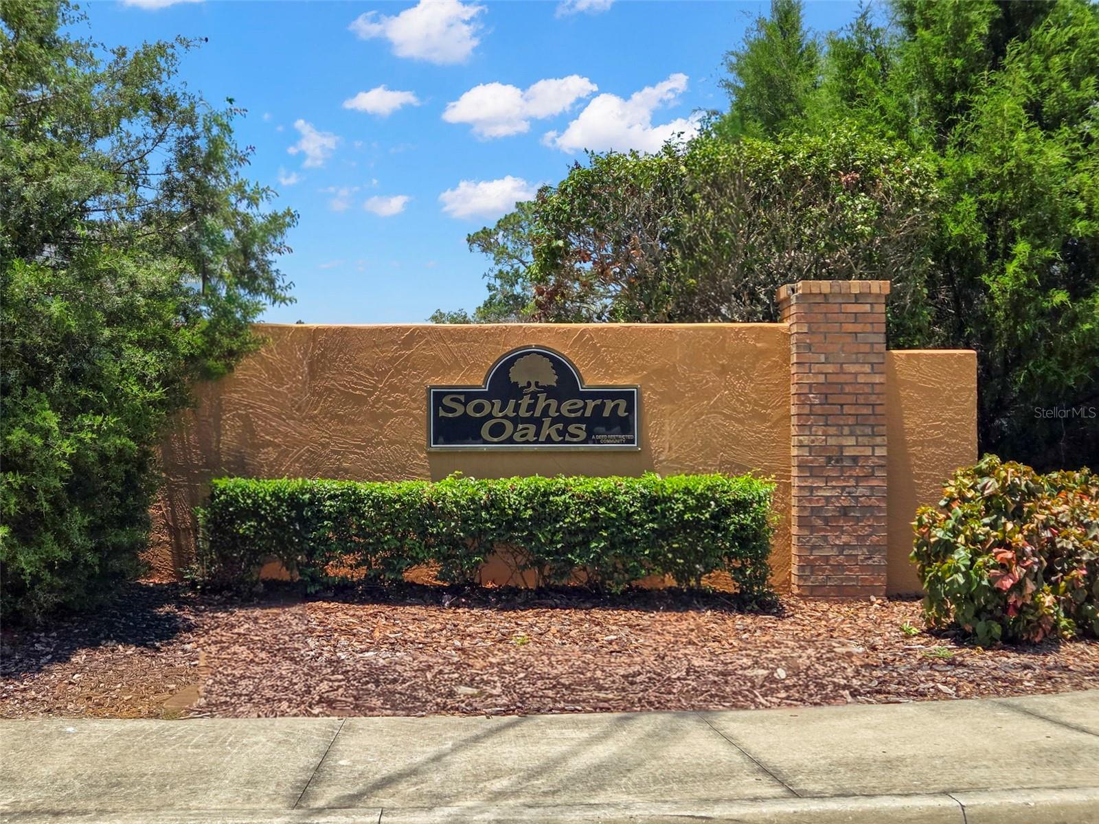 SOUTHERN OAKS - Residential