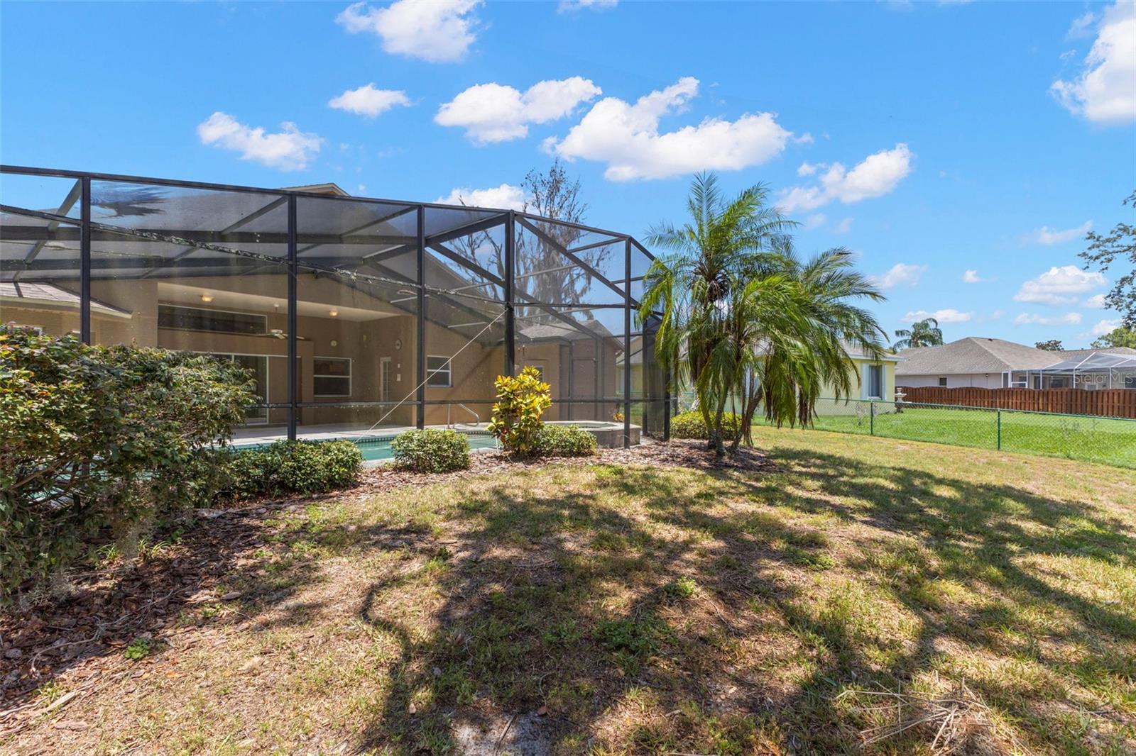 SOUTHERN OAKS - Residential