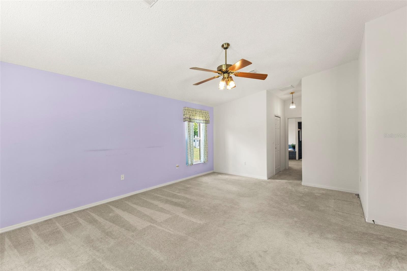 SOUTHERN OAKS - Residential