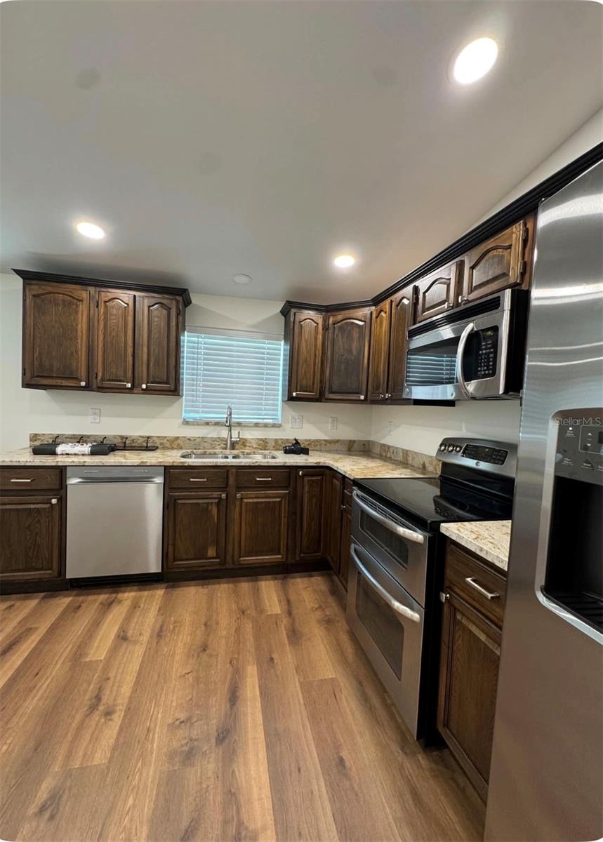 HOPES S E SUB 2 REV - Residential Lease