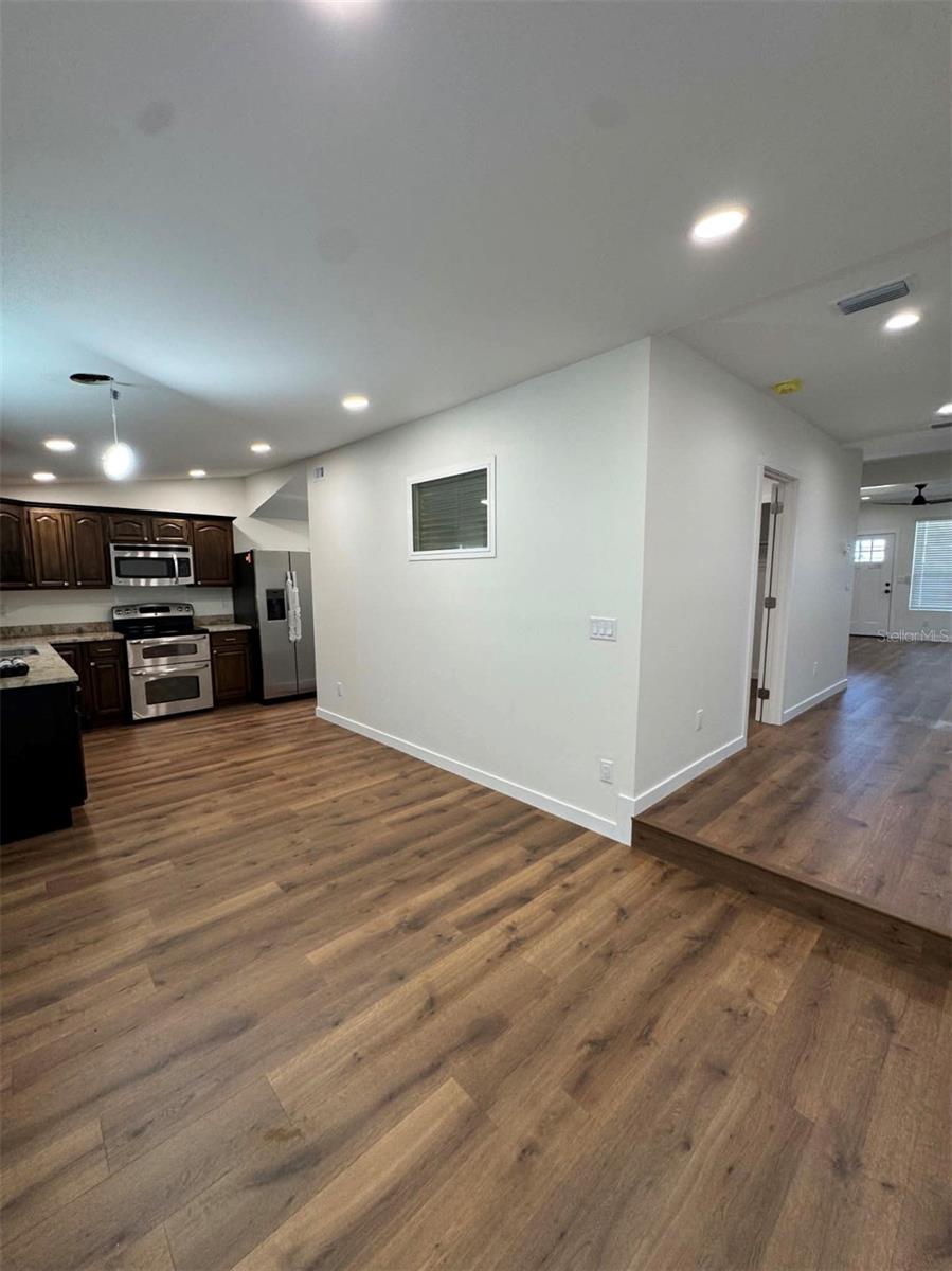 HOPES S E SUB 2 REV - Residential Lease
