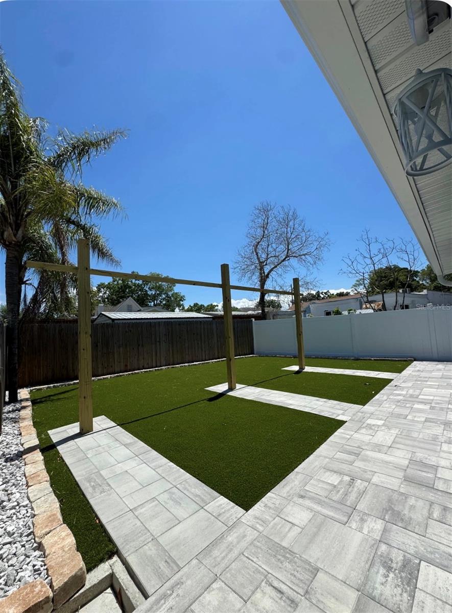 HOPES S E SUB 2 REV - Residential Lease