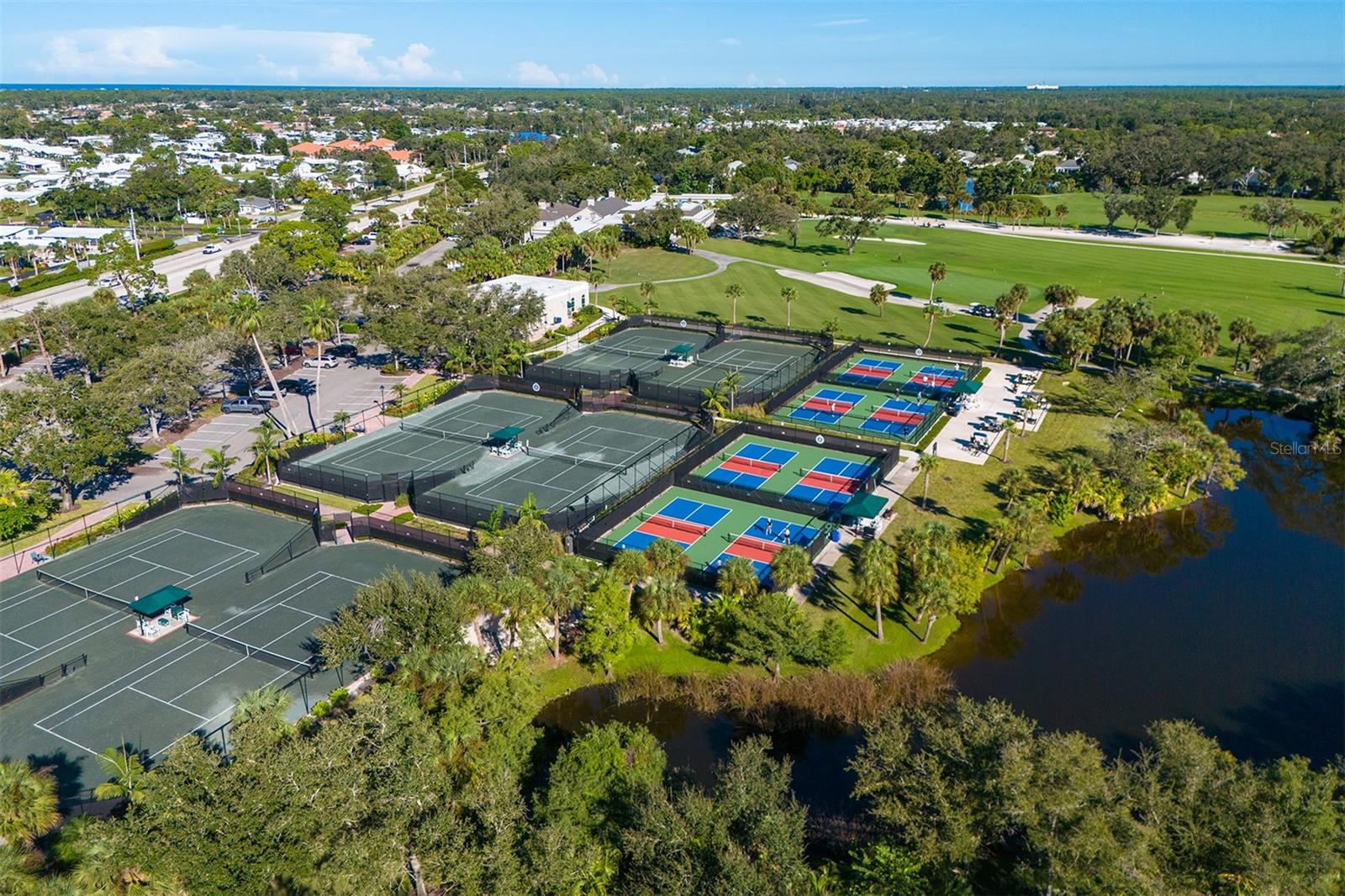 BOCA ROYALE GOLF COURSE - Residential