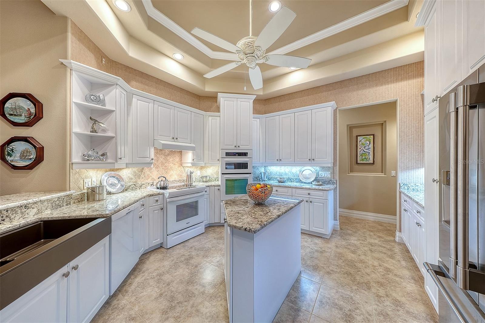 BOCA ROYALE GOLF COURSE - Residential