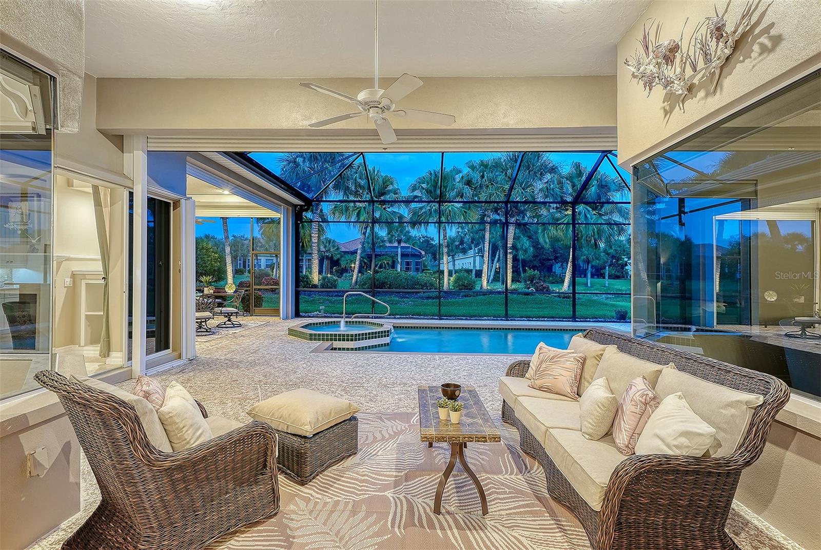 BOCA ROYALE GOLF COURSE - Residential