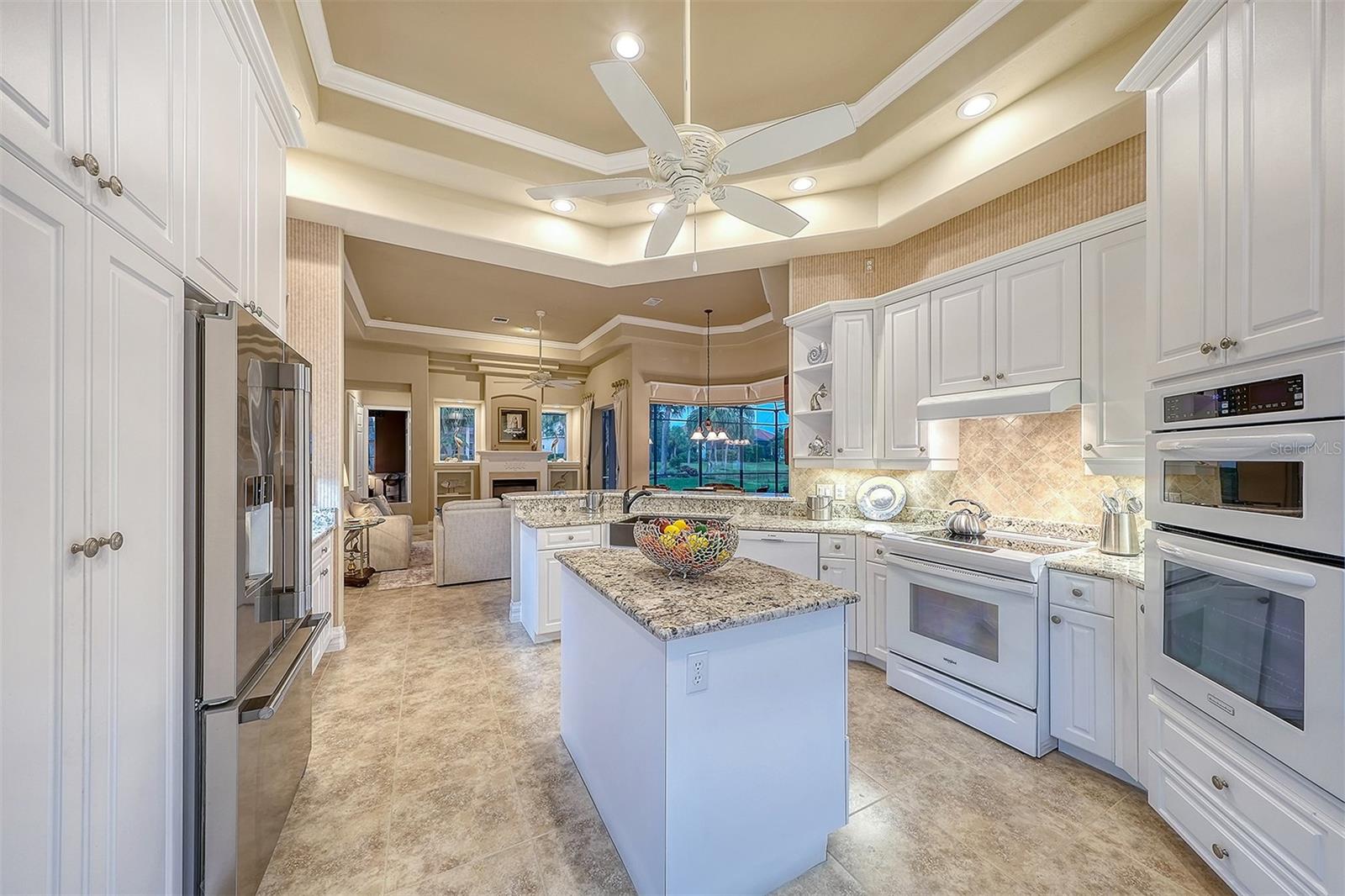 BOCA ROYALE GOLF COURSE - Residential