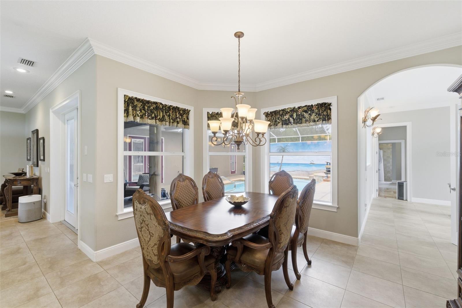 ROYAL HIGHLANDS - Residential
