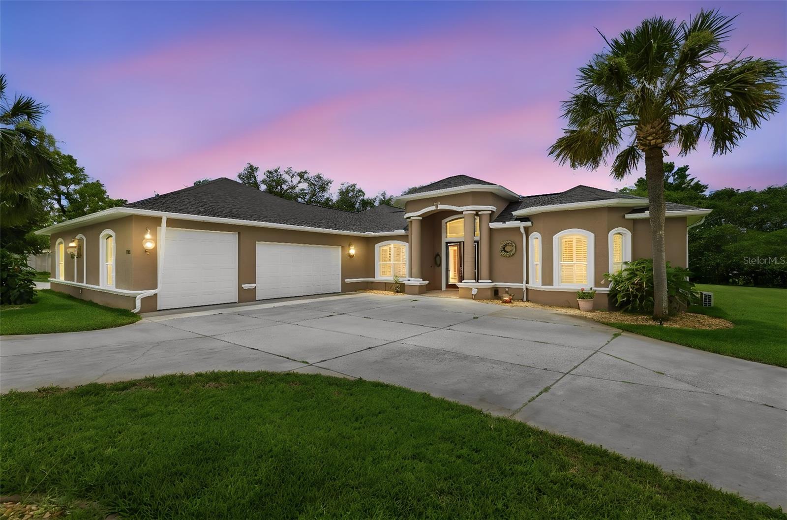 ROYAL HIGHLANDS - Residential