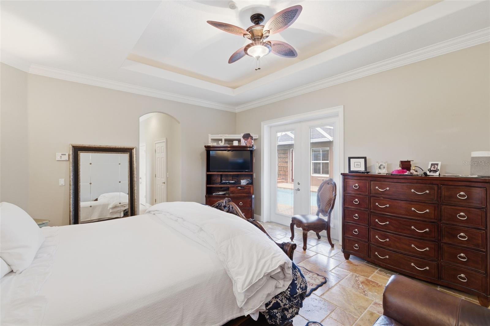 ROYAL HIGHLANDS - Residential