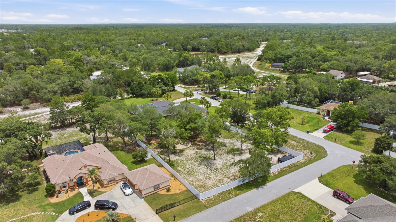 ROYAL HIGHLANDS - Residential