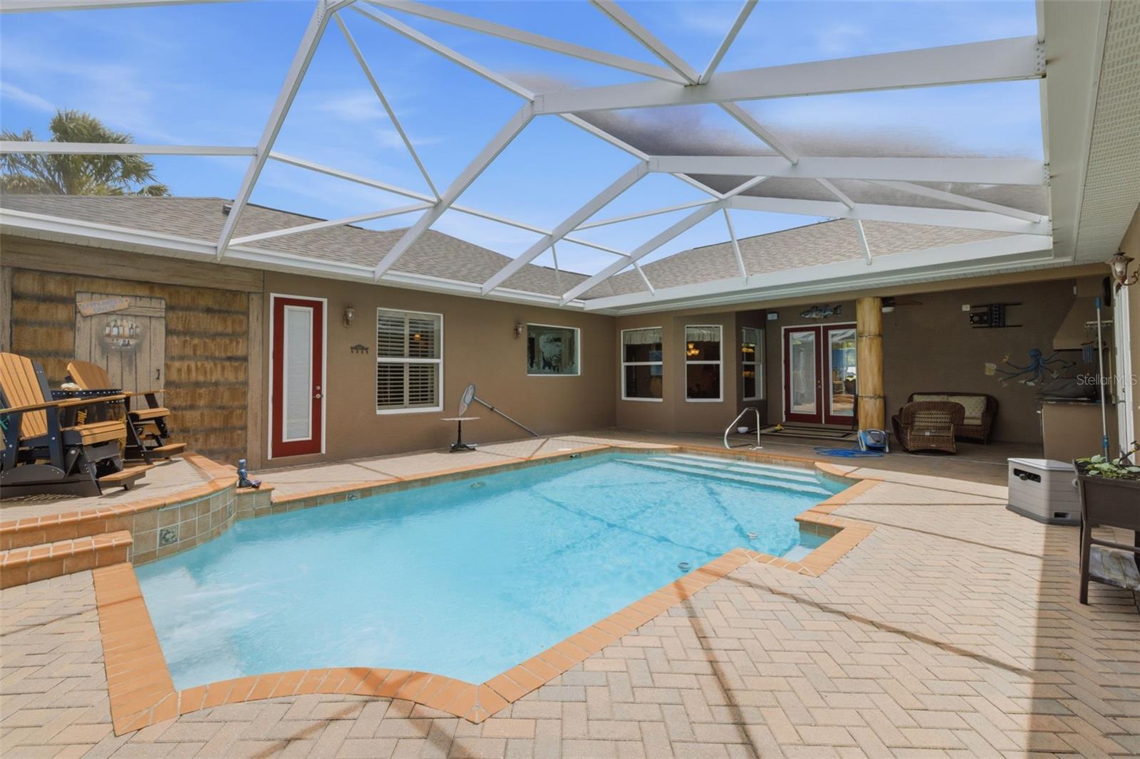 ROYAL HIGHLANDS - Residential