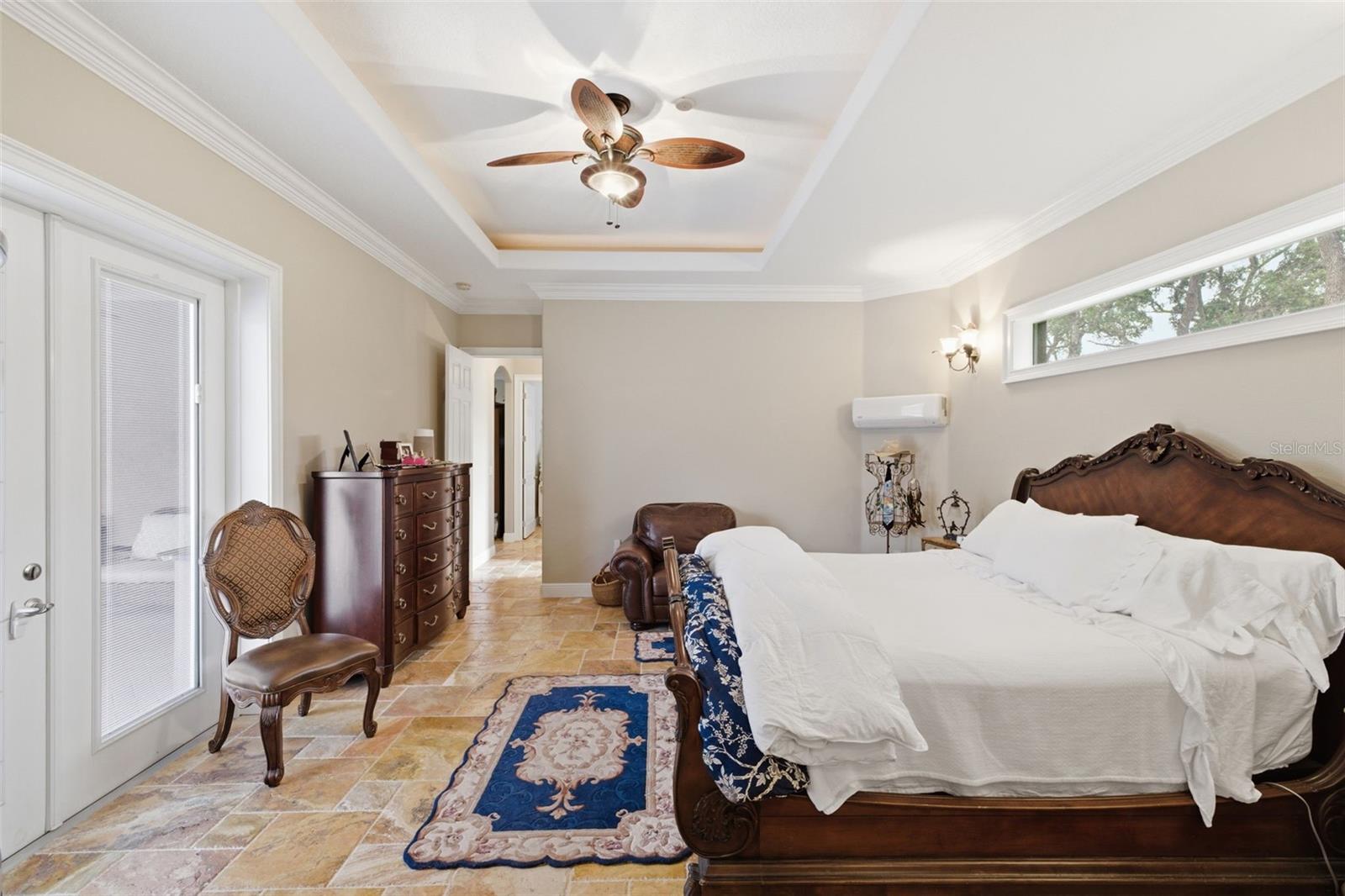 ROYAL HIGHLANDS - Residential