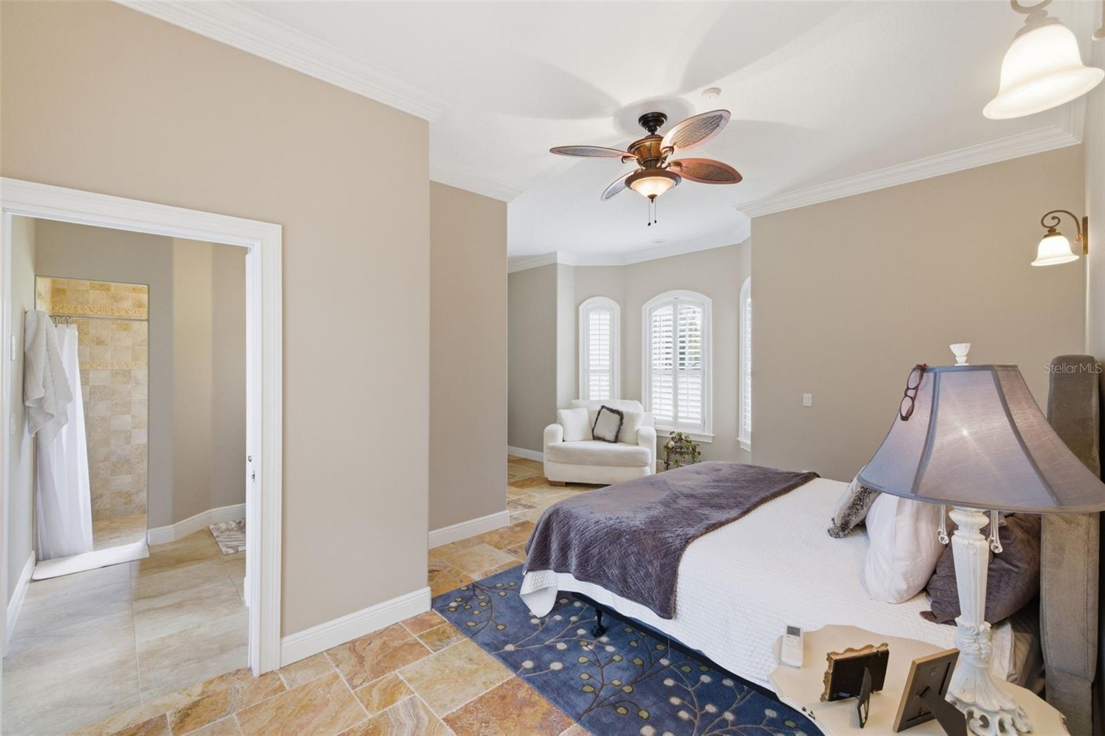 ROYAL HIGHLANDS - Residential