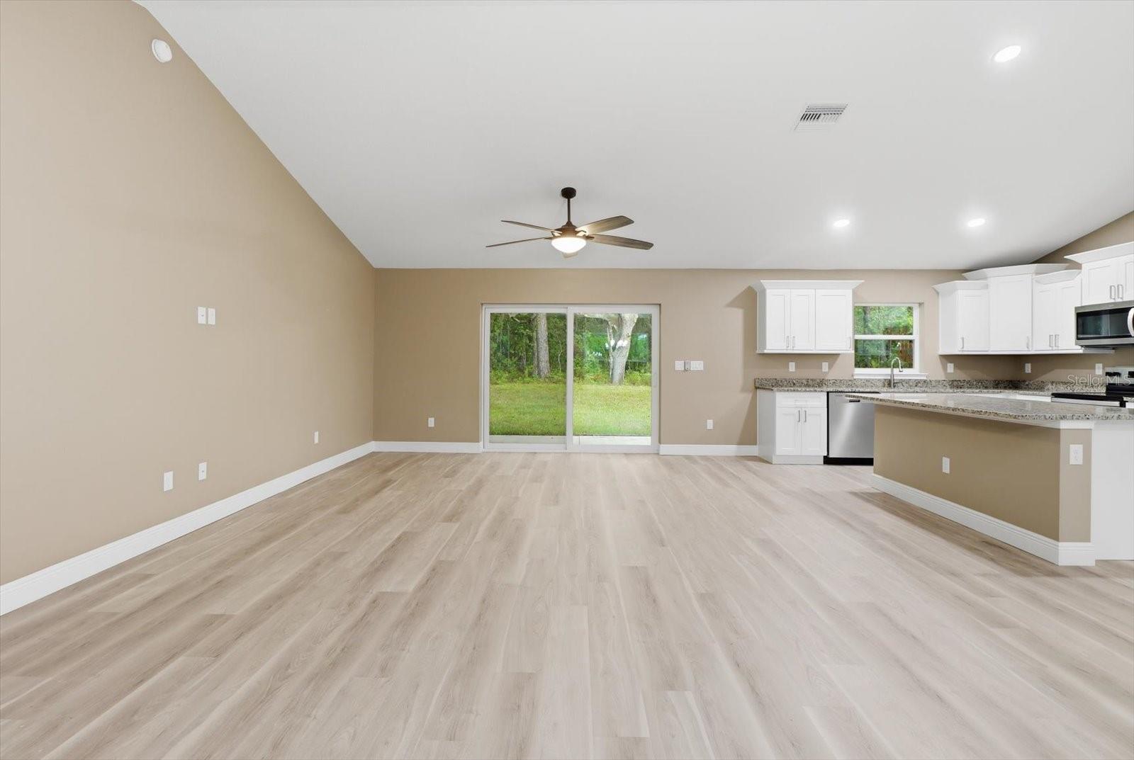 CITRUS SPGS UNIT 05 - Residential