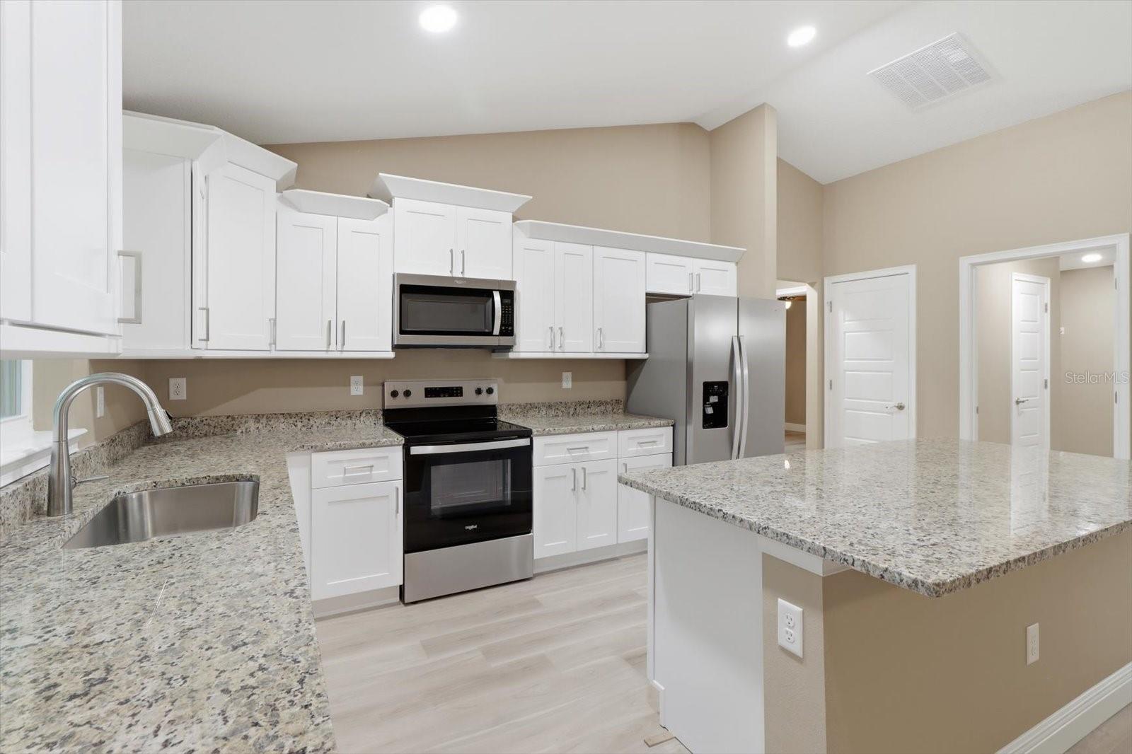 CITRUS SPGS UNIT 05 - Residential