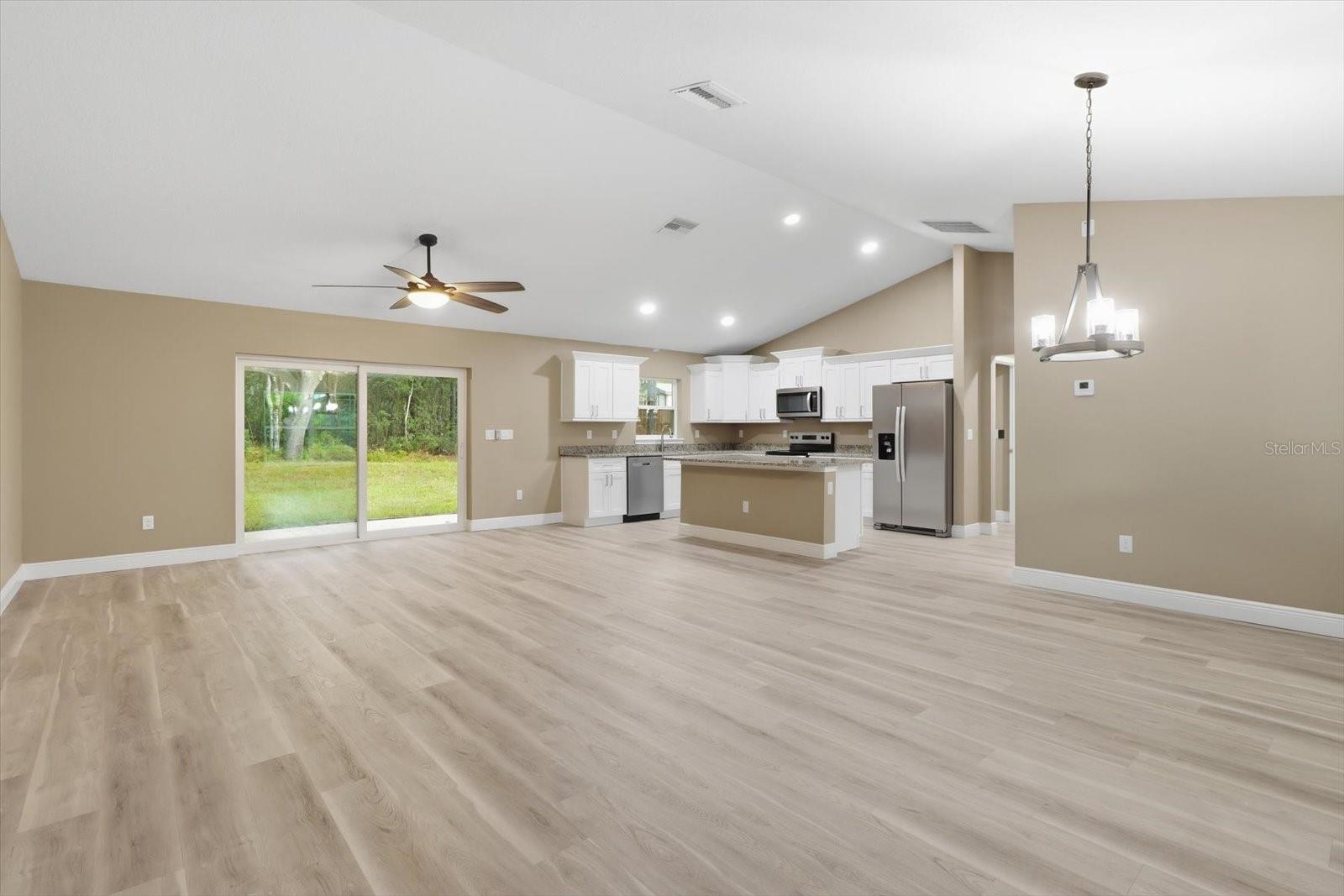 CITRUS SPGS UNIT 05 - Residential