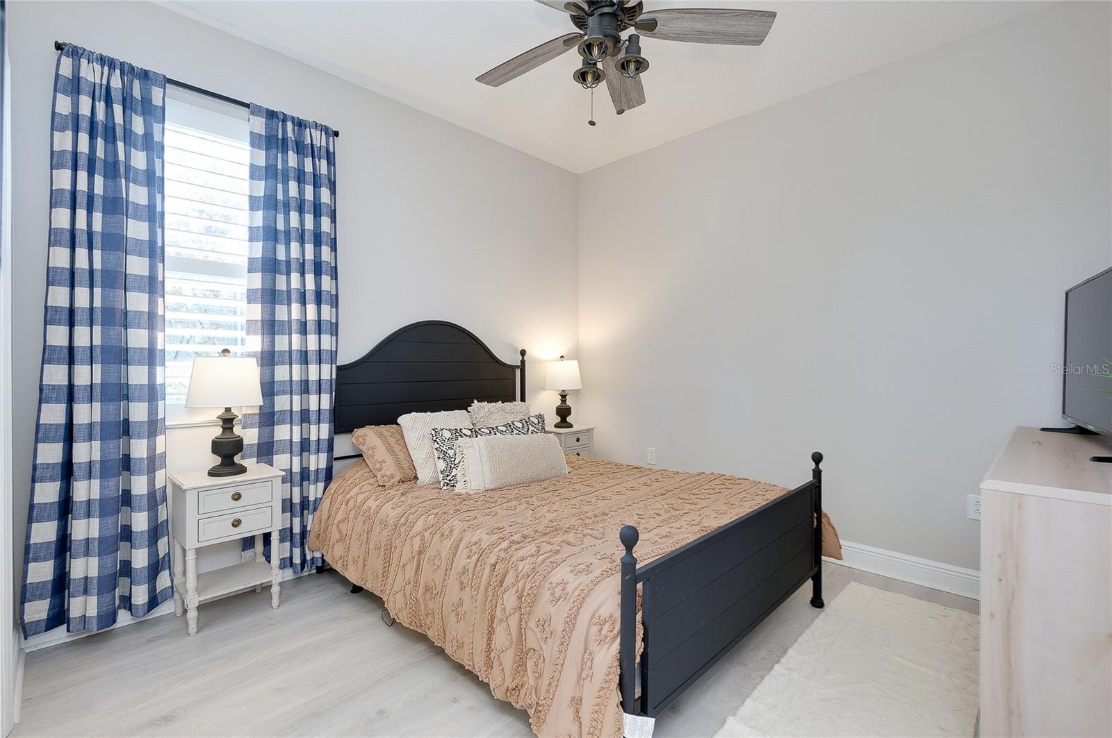 OASIS S/WEST VLGS PH 1 - Residential