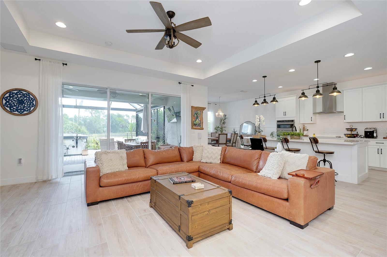OASIS S/WEST VLGS PH 1 - Residential