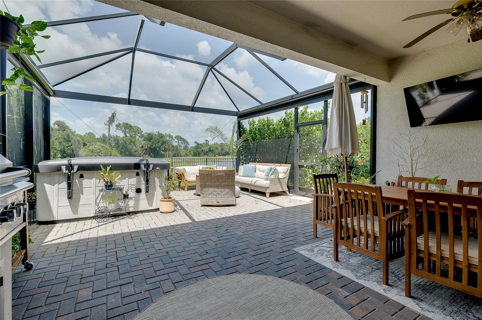 OASIS S/WEST VLGS PH 1 - Residential