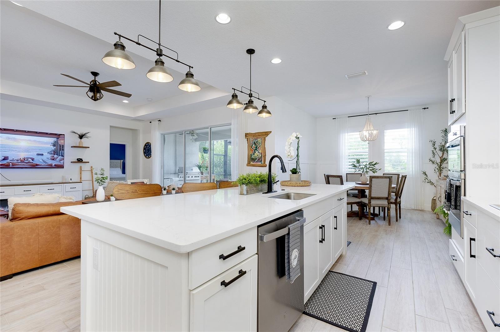 OASIS S/WEST VLGS PH 1 - Residential
