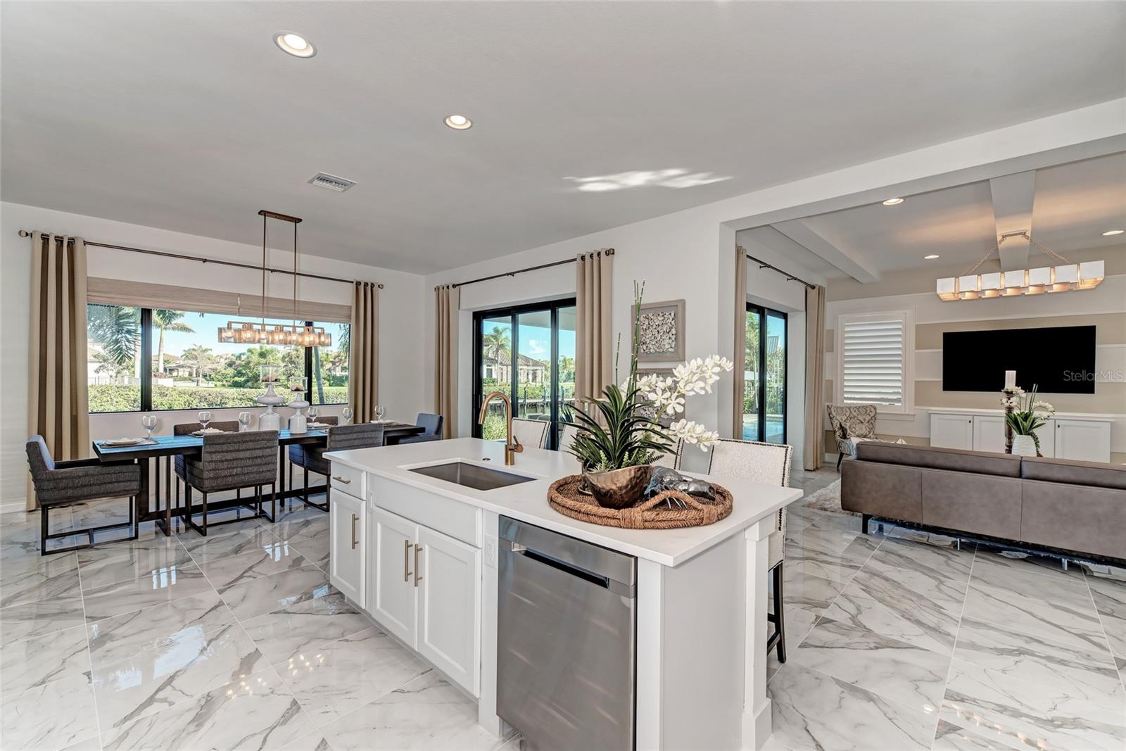 THE RESERVE AT HARBOUR WALK - Residential