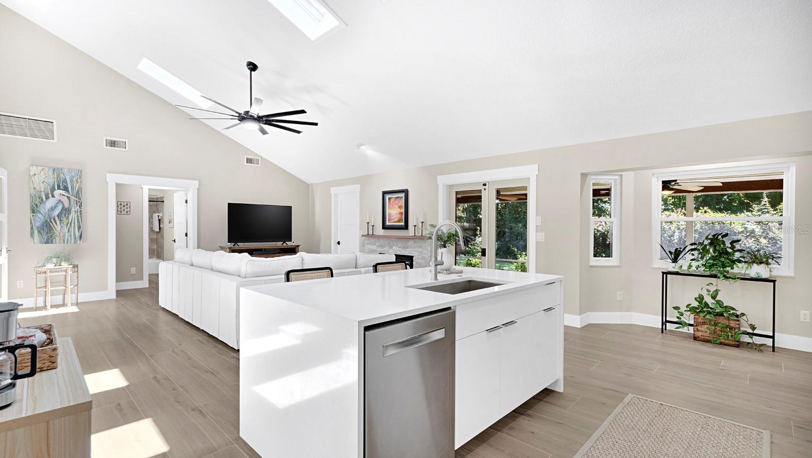 SPRINGS LANDING UNIT 2 - Residential