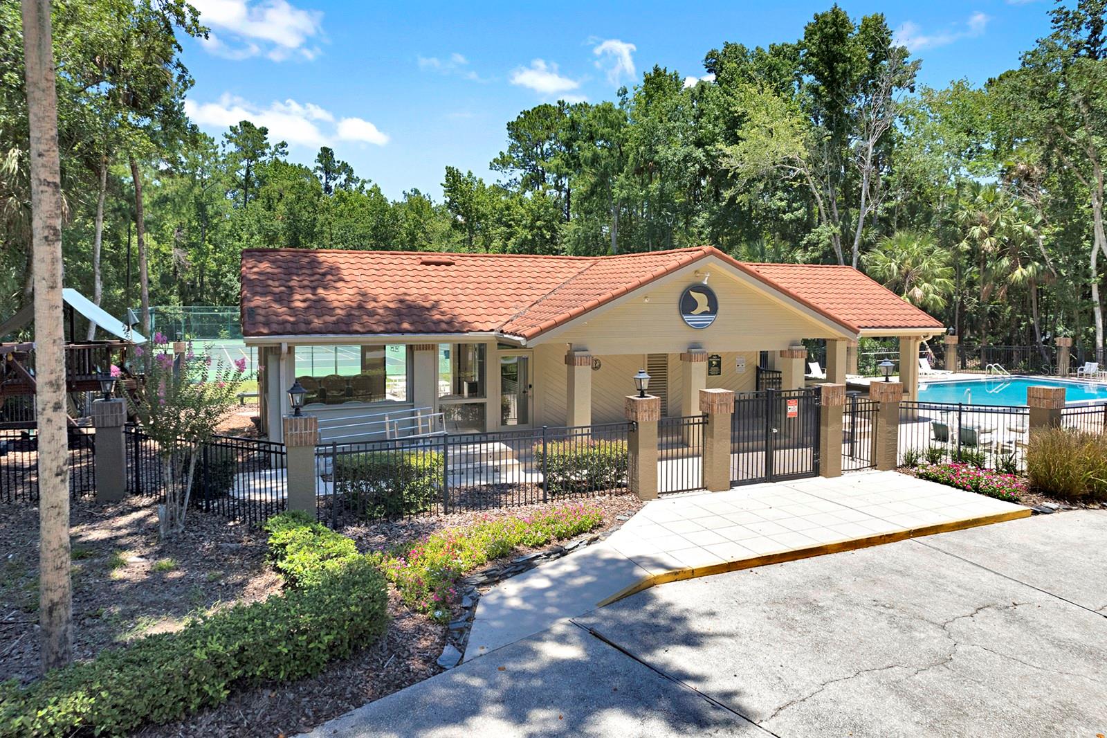 SPRINGS LANDING UNIT 2 - Residential