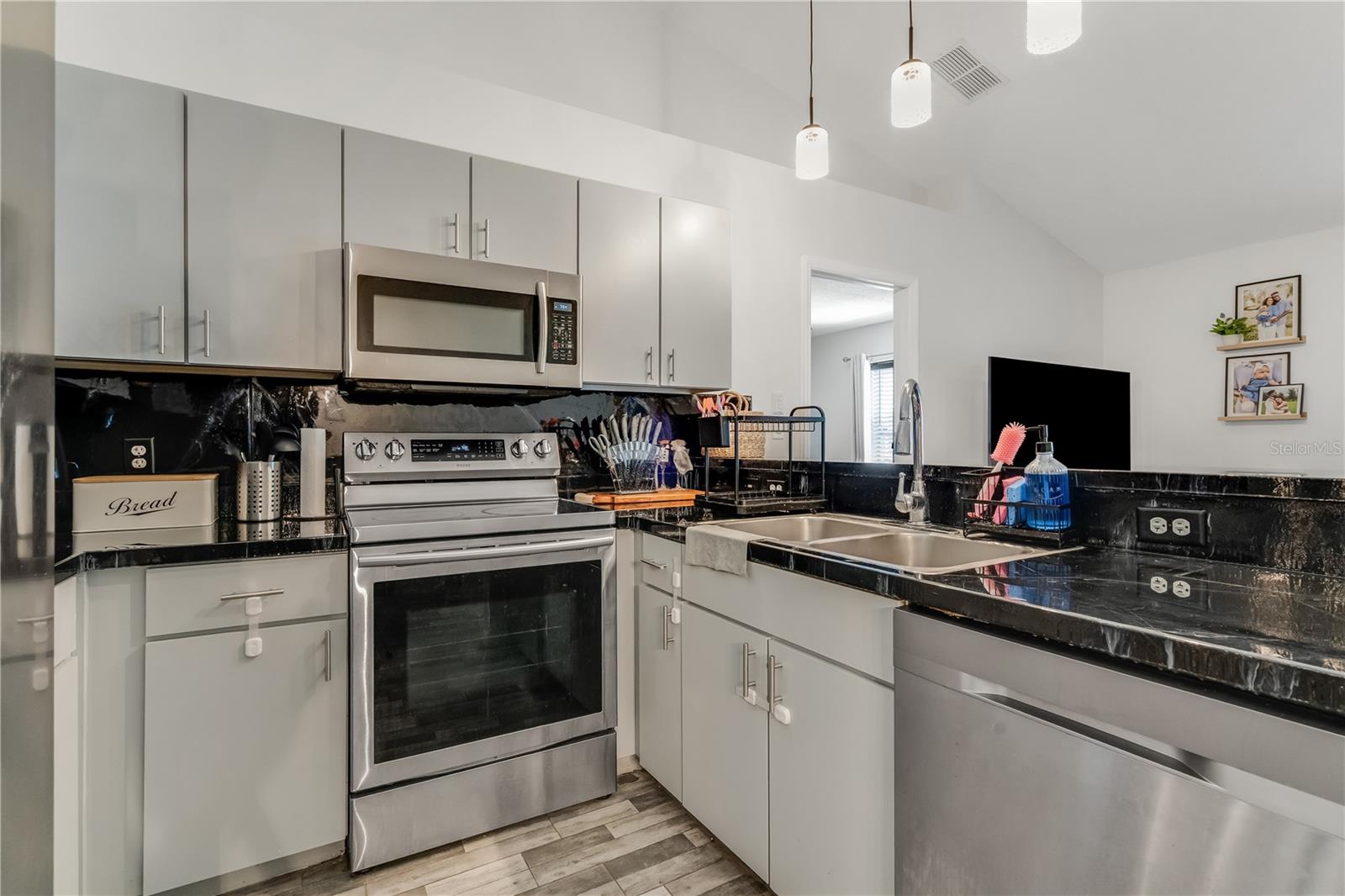 JADE EAST UNIT 2 - Residential