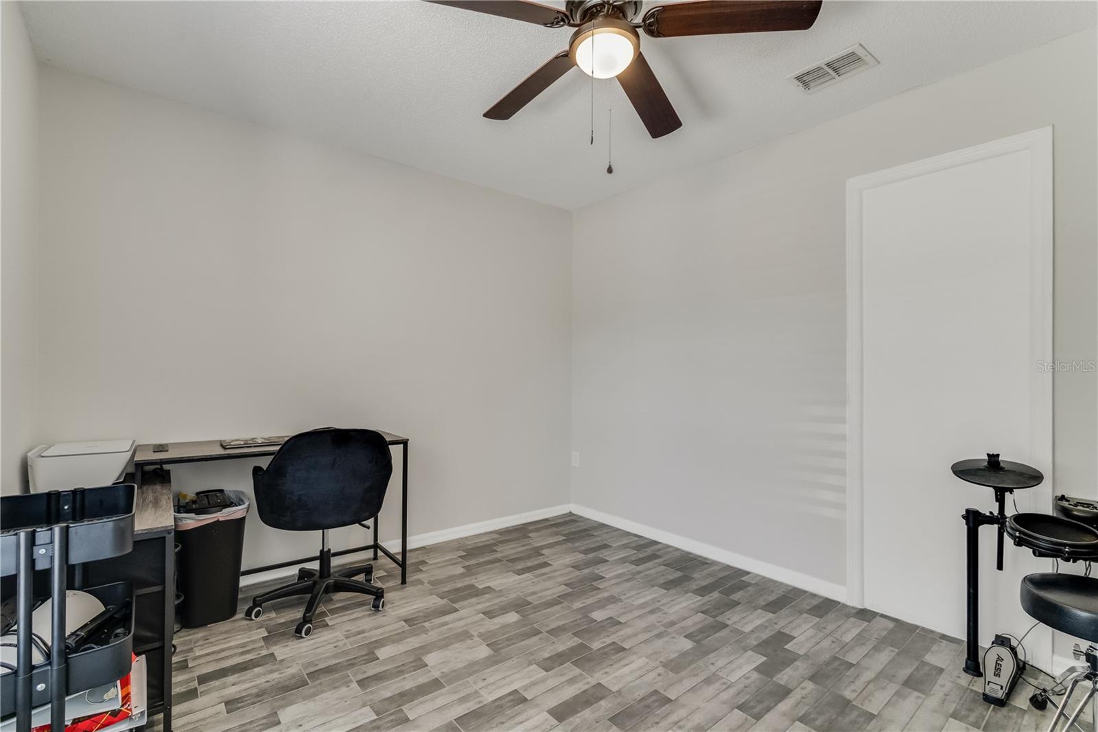 JADE EAST UNIT 2 - Residential