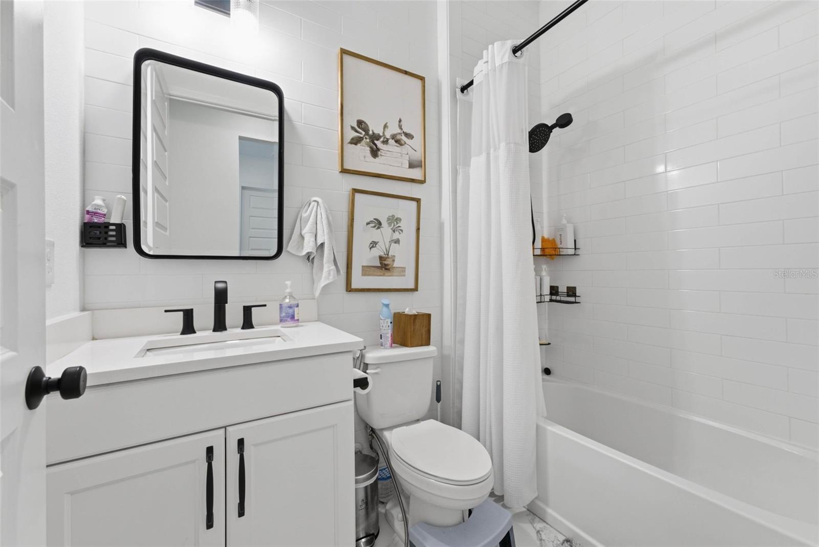 LAUREATE PARK PHASE 10 101/4 LOT 73 - Residential