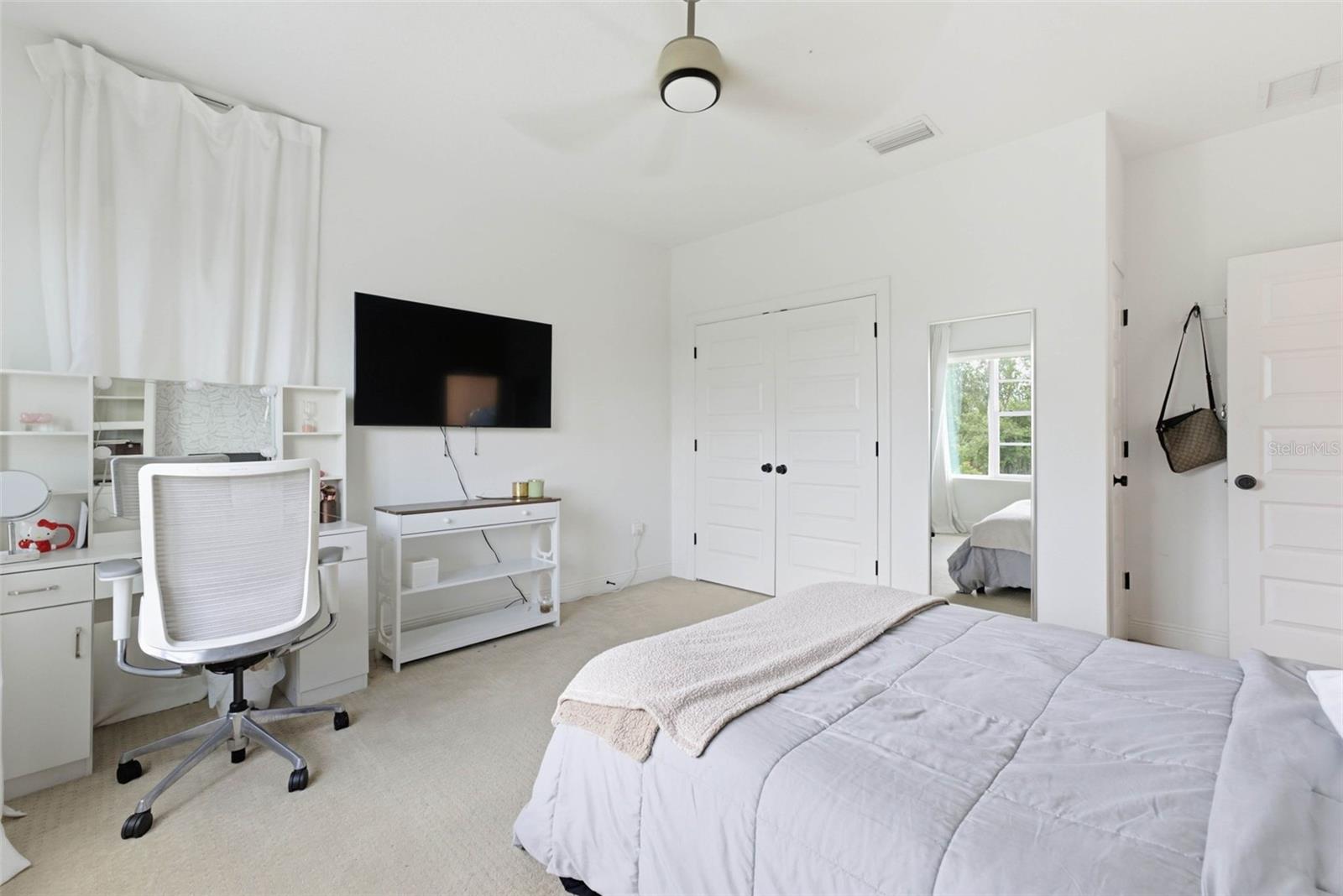 LAUREATE PARK PHASE 10 101/4 LOT 73 - Residential
