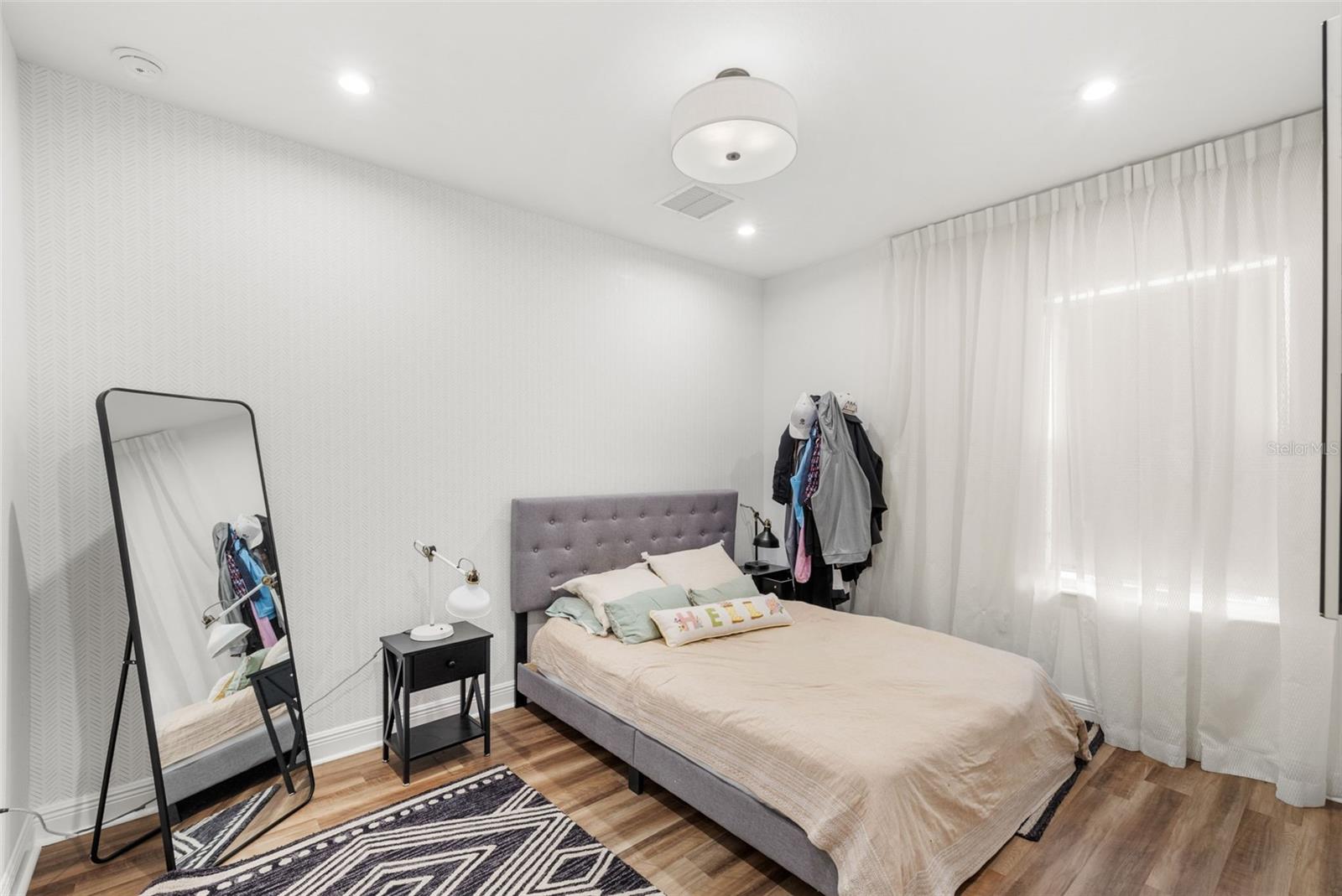 LAUREATE PARK PHASE 10 101/4 LOT 73 - Residential