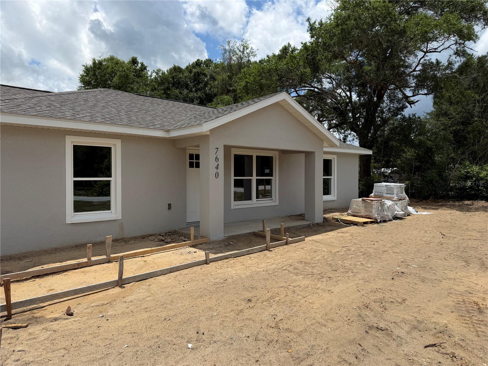 OCALA THOROUGHBRED ACRES - Residential Income