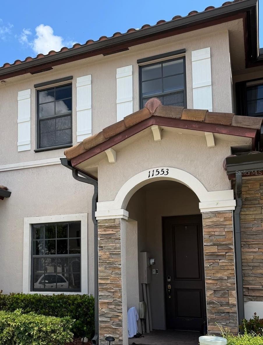 Virtually Staged. Just listed! Beautiful 2-bedroom, 2.5 bathroom townhome located in the gated Artesa community in Homestead. This spacious residence offers 1,422 sq. ft. of living space, featuring two primary suites, each with its own private bathroom, plus a convenient half bathroom on the first floor. The home includes two assigned parking spaces, modern kitchen with stainless steel appliances, and a private patio area. Residents enjoy access to resort-style amenities including a community swimming pool, fitness center, basketball court, clubhouse, and playground. Conveniently located near Florida's Turnpike, shopping, dining, schools, and everyday conveniences. Available for occupancy beginning August 1, 2026.