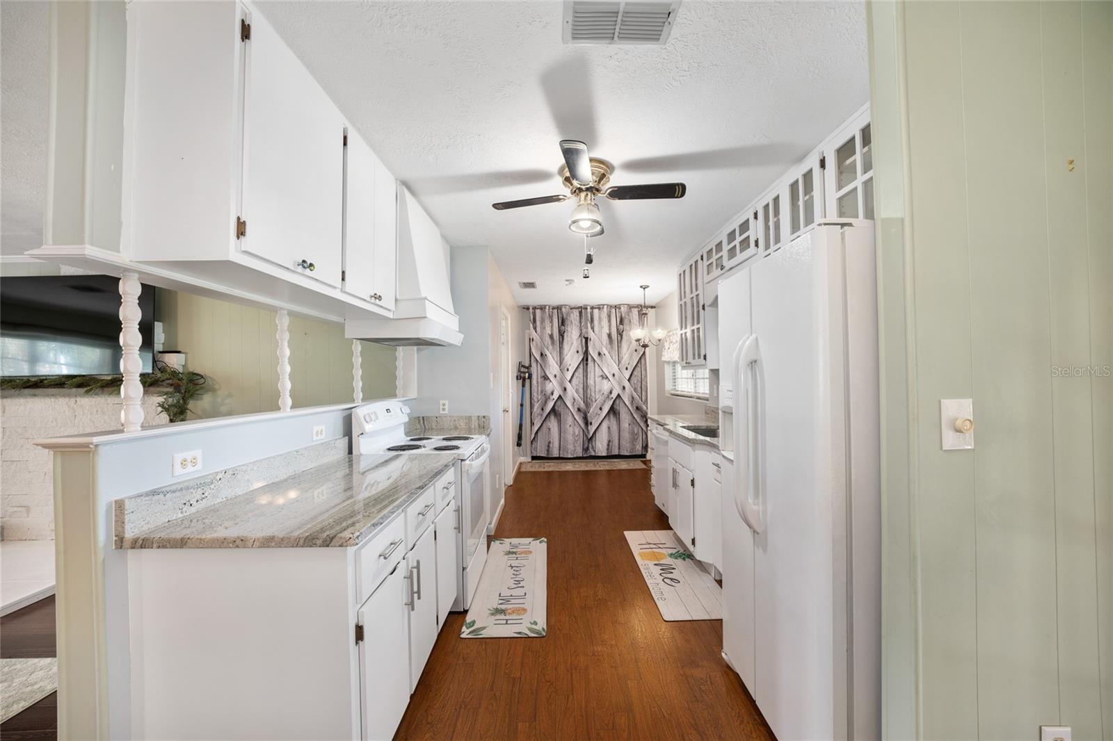 WOODS & LAKES - Residential