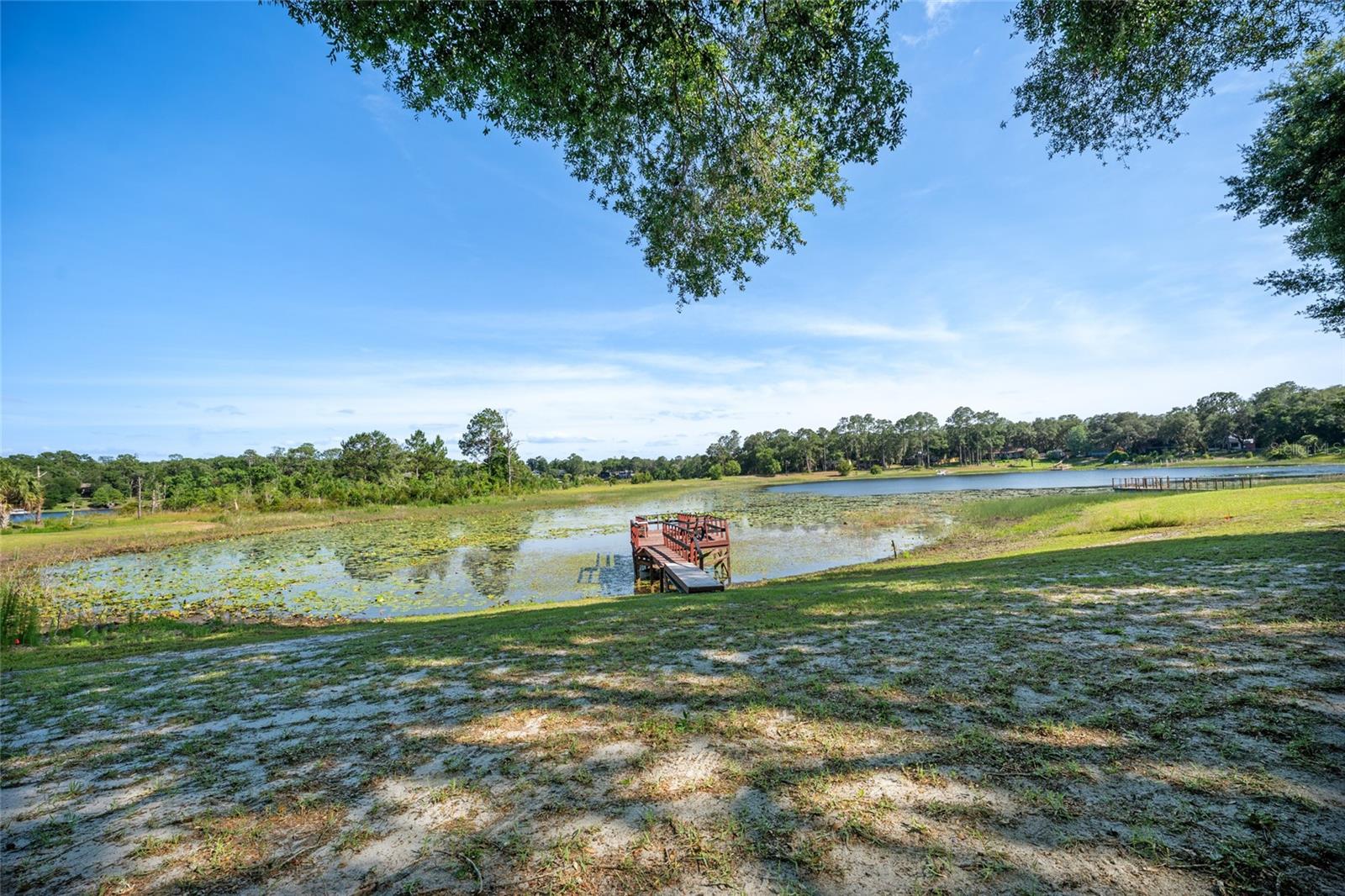 WOODS & LAKES - Residential