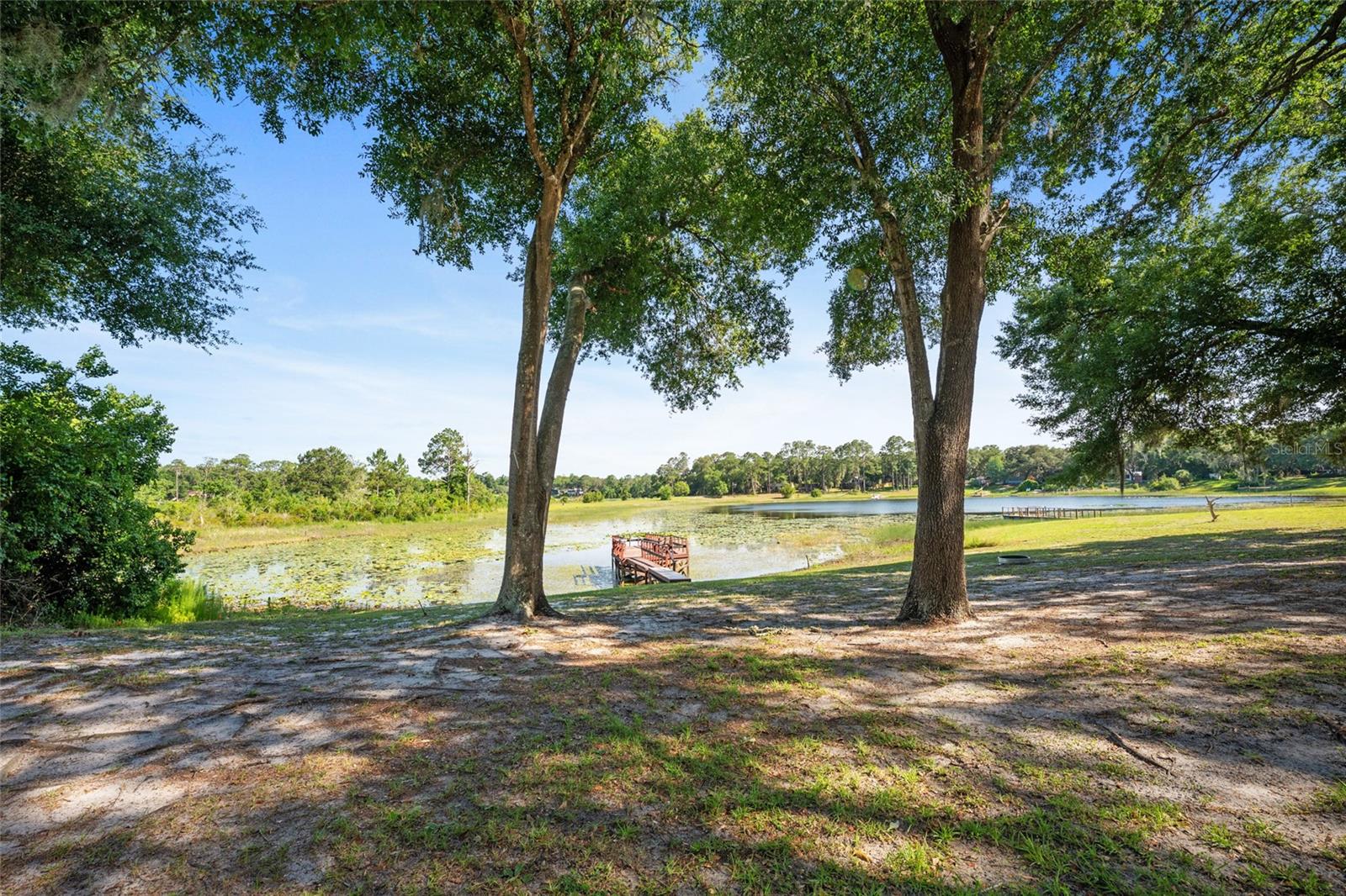 WOODS & LAKES - Residential