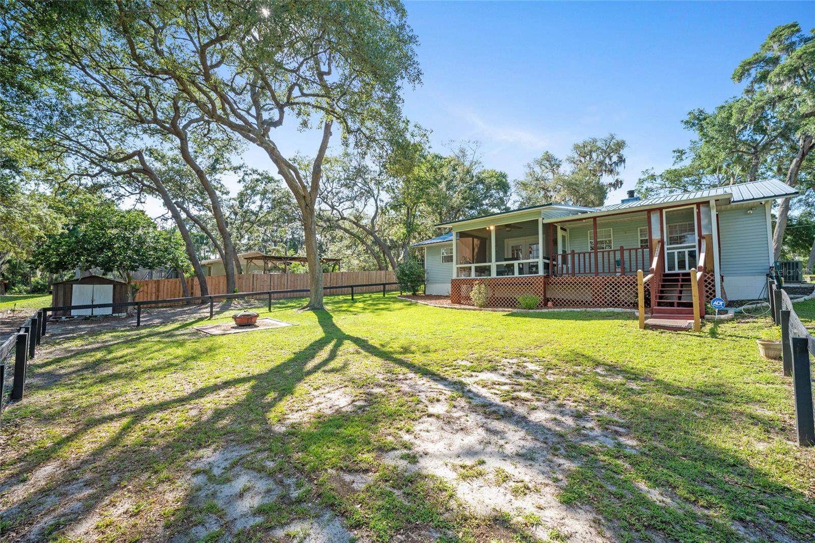 WOODS & LAKES - Residential