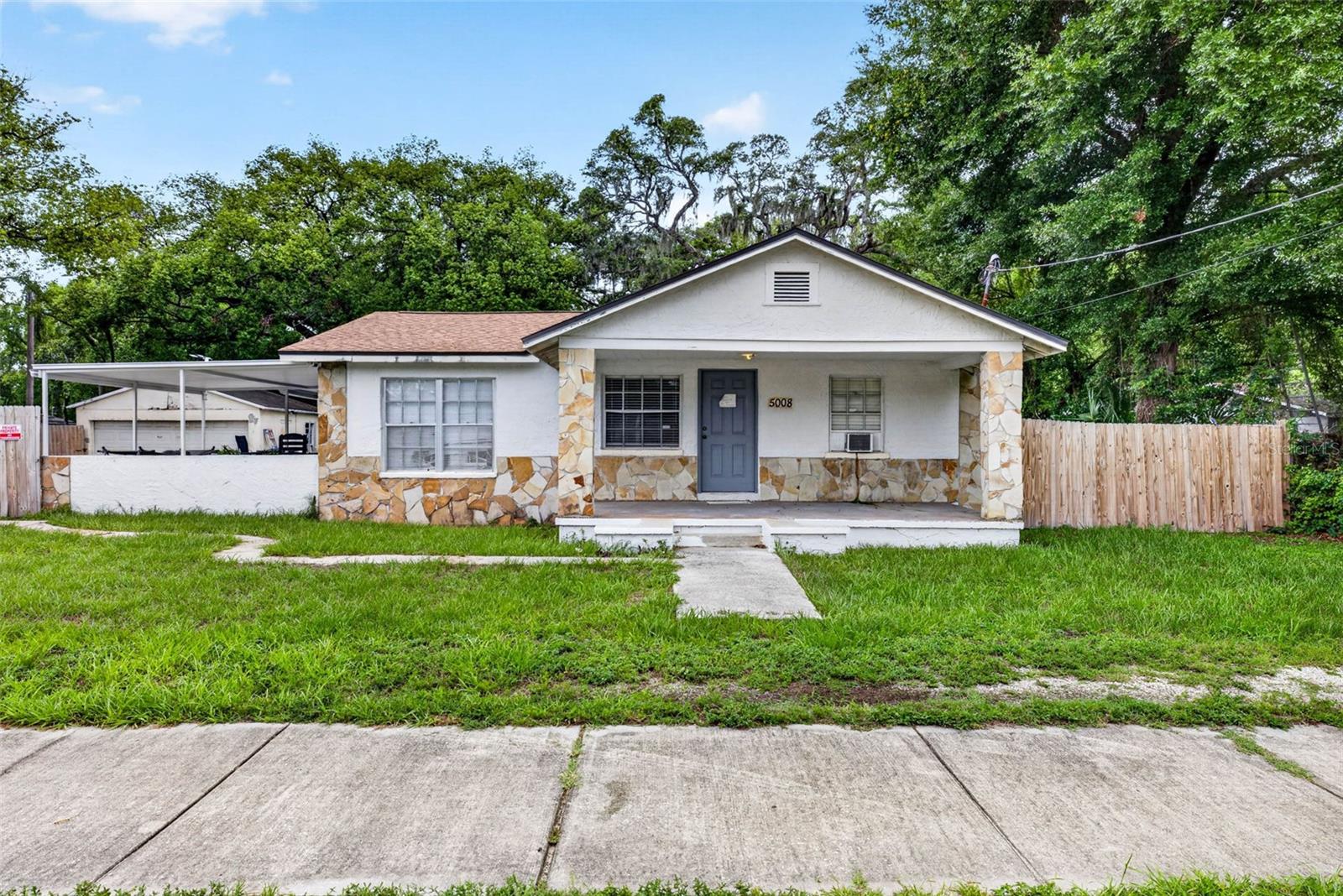MOSSY OAKS - Residential