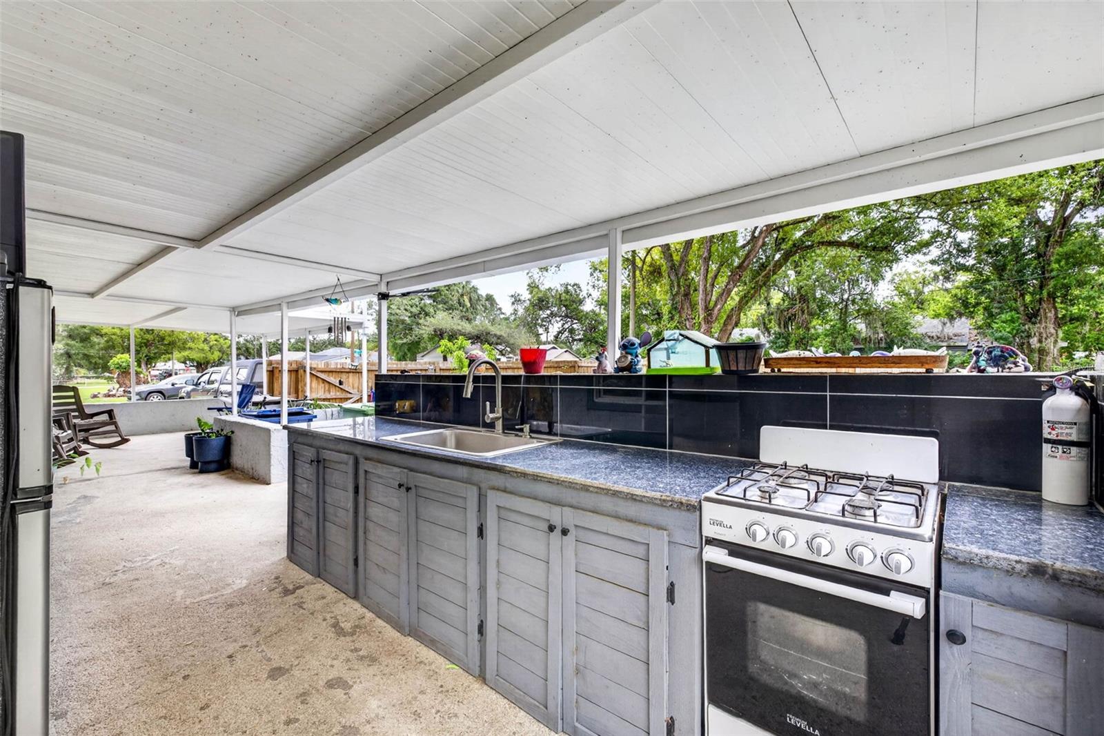 MOSSY OAKS - Residential