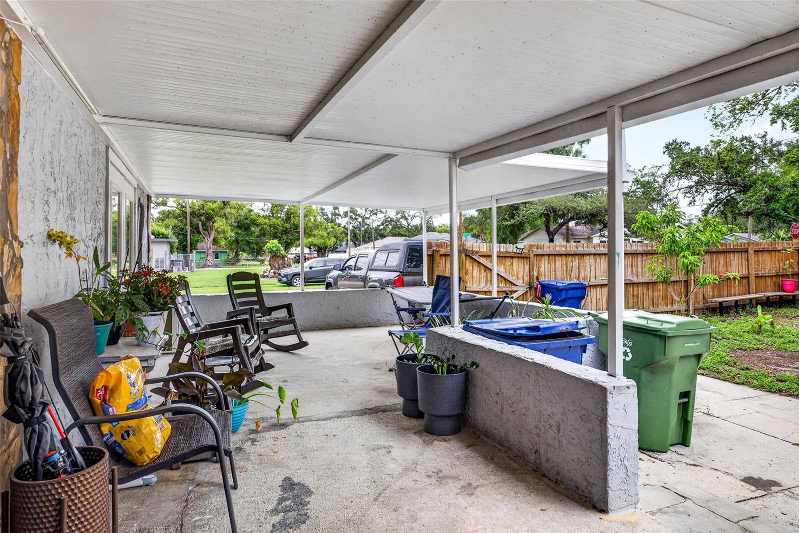 MOSSY OAKS - Residential