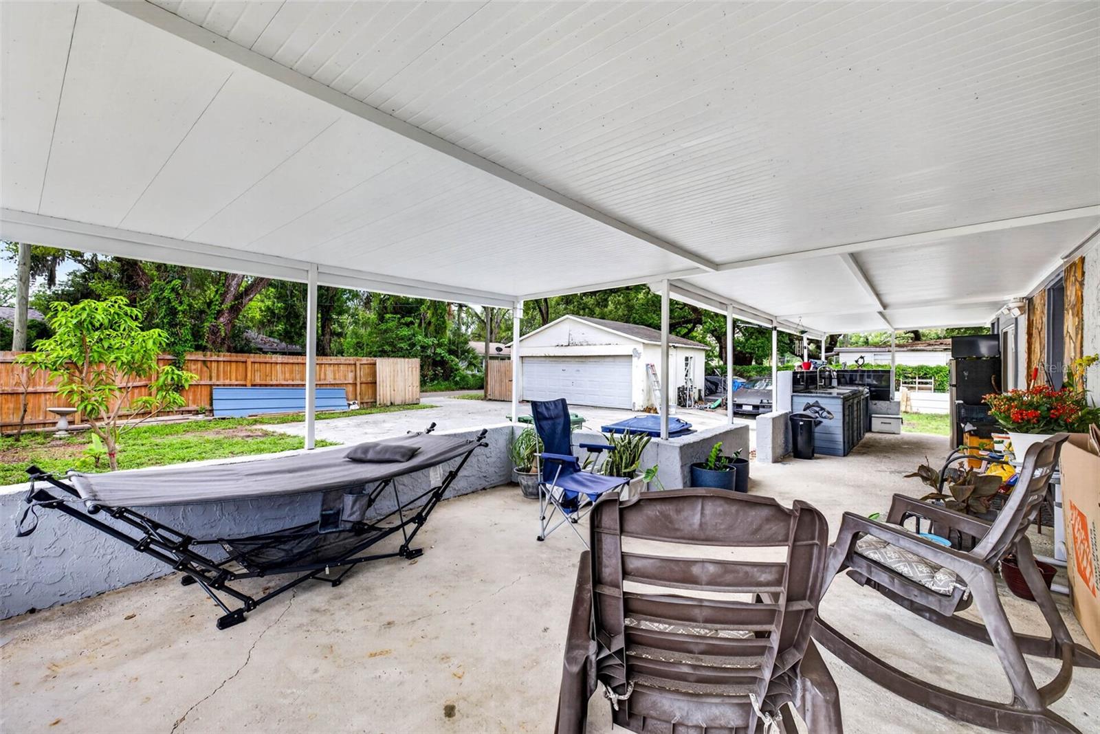 MOSSY OAKS - Residential