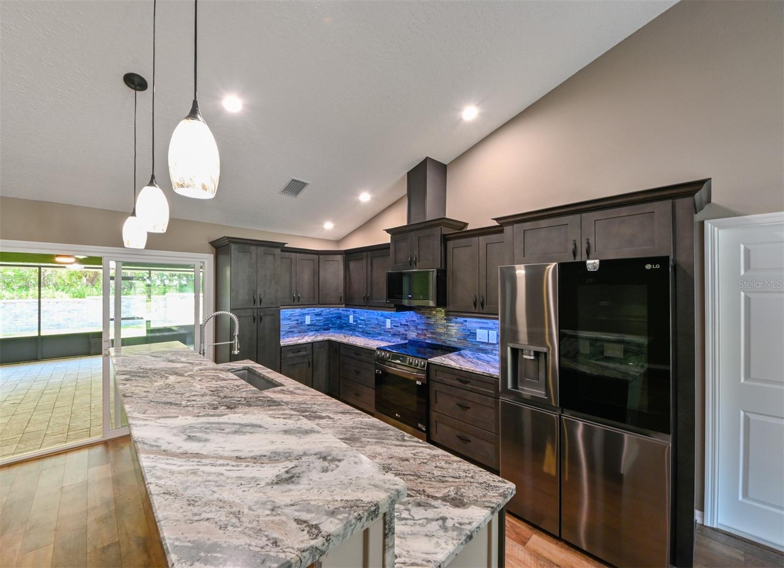 WESTCHASE PH I - Residential
