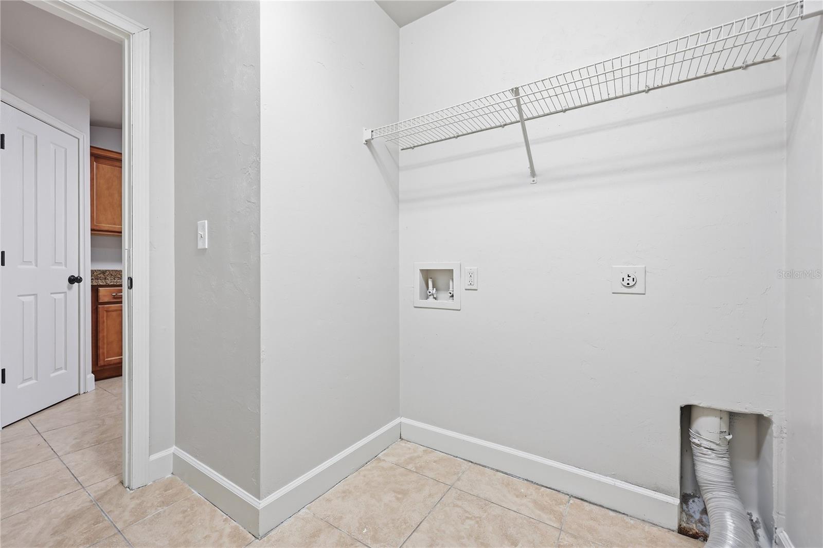 BARTLEY LANE - Residential