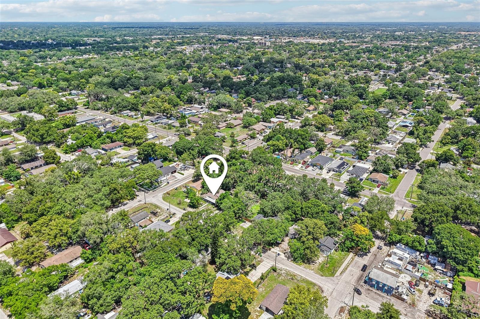 TAMPA OVERLOOK - Residential Income