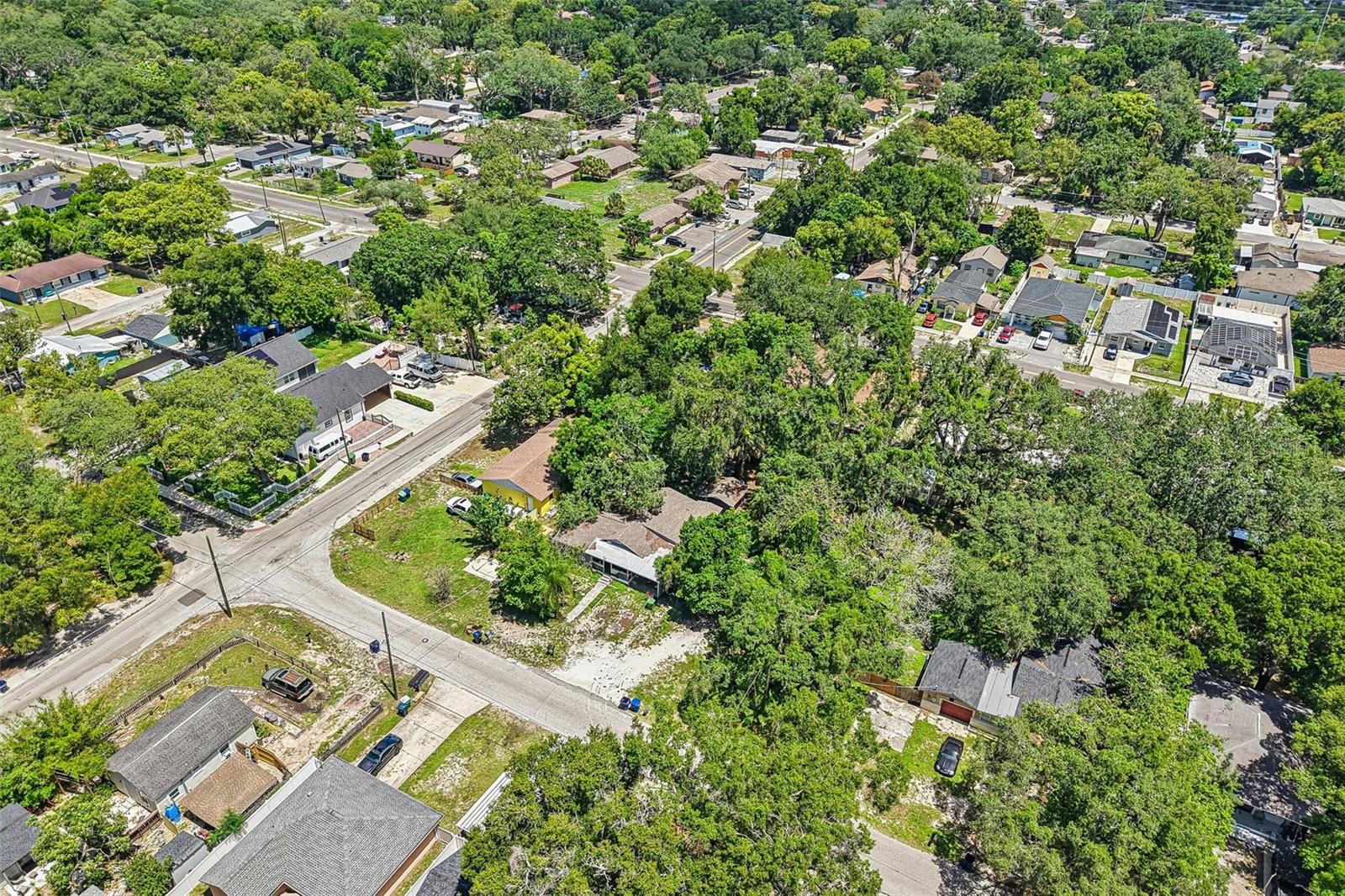 TAMPA OVERLOOK - Residential Income