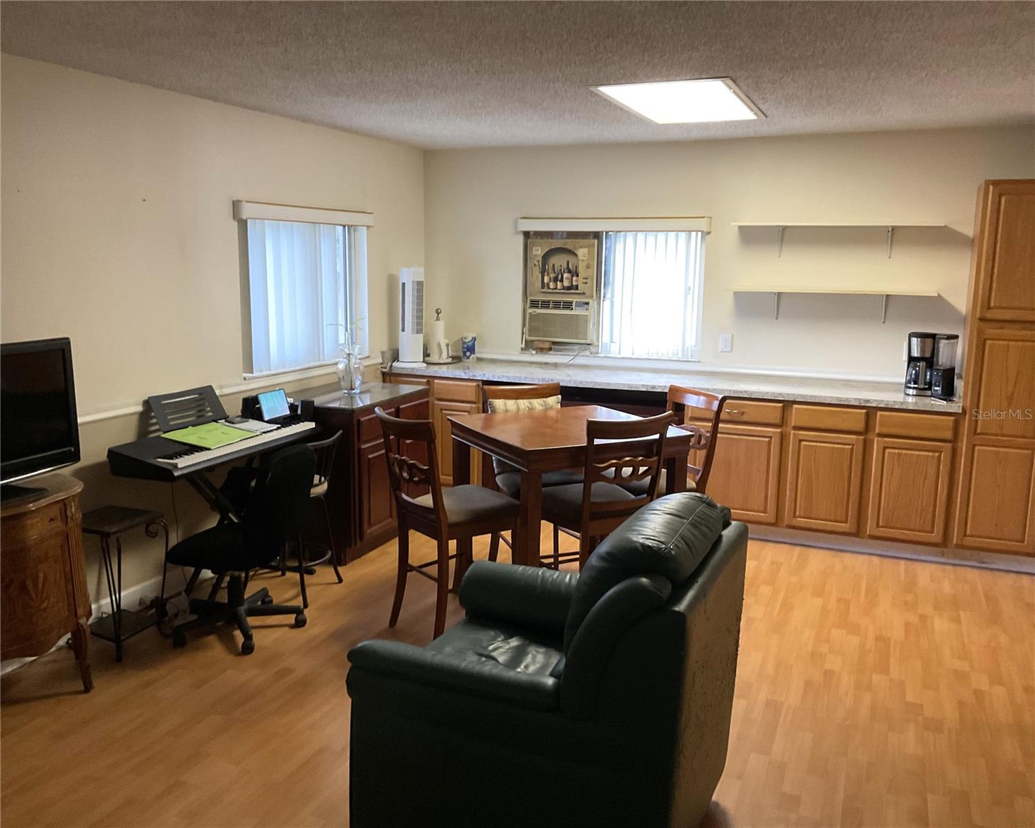 WESTMONT - Residential