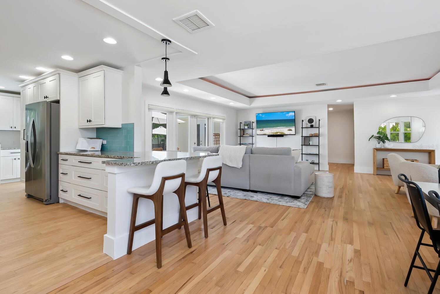 HUDSON BAYOU - Residential